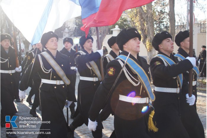 В Севастополе в День Андрея Первозванного провели крестный ход 