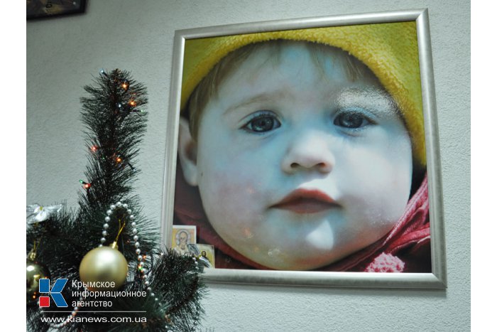 Крымский премьер поздравил с Днем святого Николая воспитанников Дома ребенка в Симферополе