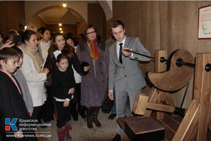 В Симферополе открылась интерактивная выставка механизмов Леонардо да Винчи