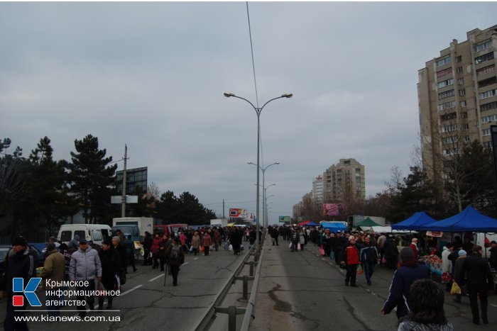 В Симферополе прошла предновогодняя ярмарка