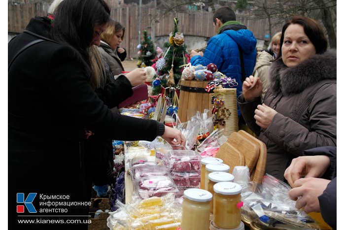 В Ялте прошла предновогодняя ярмарка рукоделия