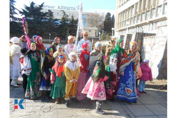 В Алуште прошел праздник «Коляда-2014»