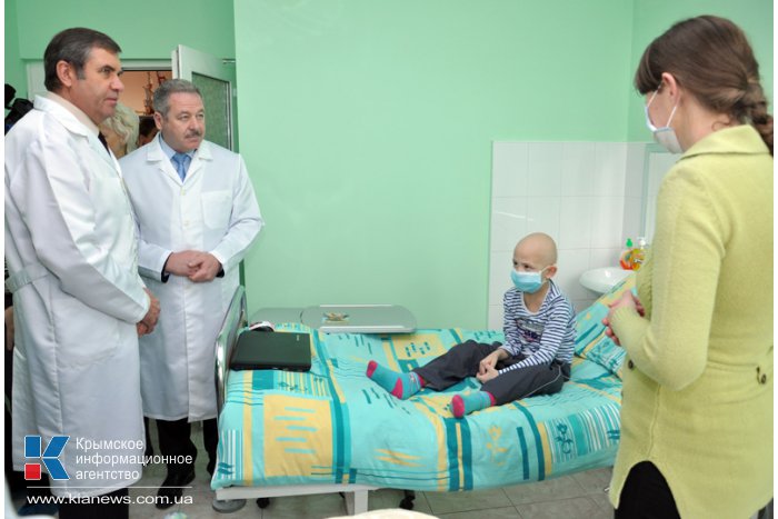 Детской больнице в Крыму передали лекарства, приобретенные за благотворительные средства