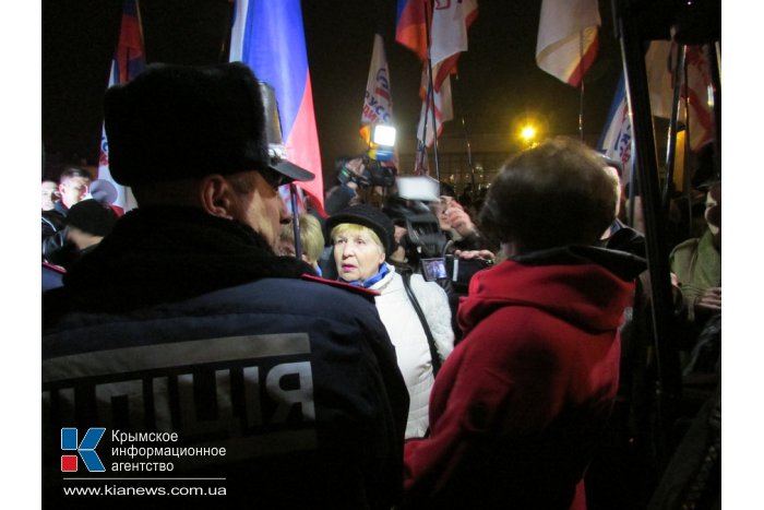 В Симферополе прошла мирная акция «Стоп майдан» 