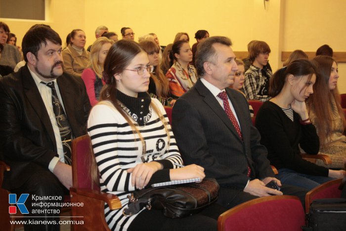 В Симферополе представили сборник материалов о Холокосте в Крыму
