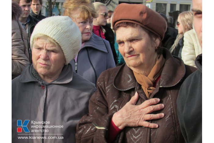 В Крыму почтили память погибших в Киеве правоохранителей