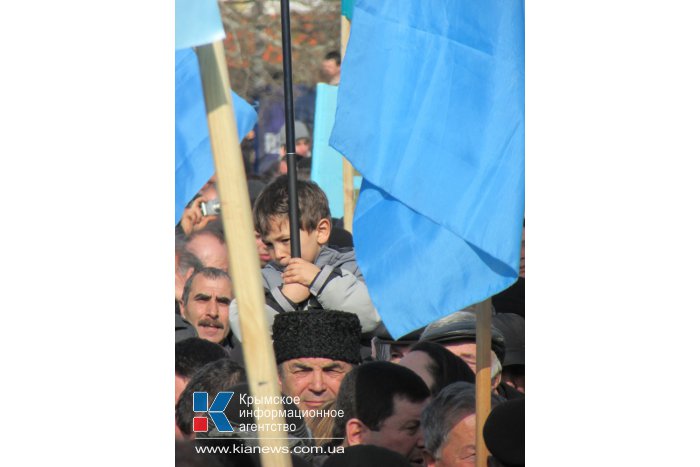 В Симферополе прошел митинг крымских татар