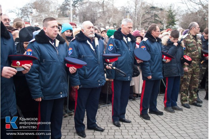 В Севастополе отслужили молебен за мир в стране