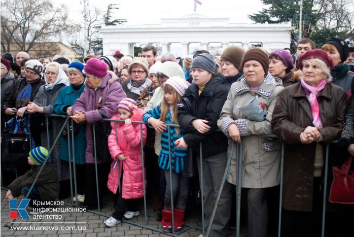 В Севастополе отслужили молебен за мир в стране