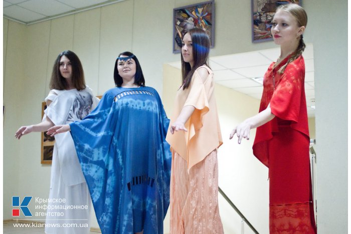 В Севастополе открылась персональная выставка местной художницы 