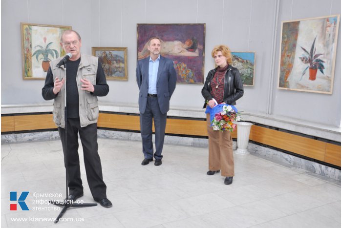 В Симферополе открылась персональная выставка крымской художницы