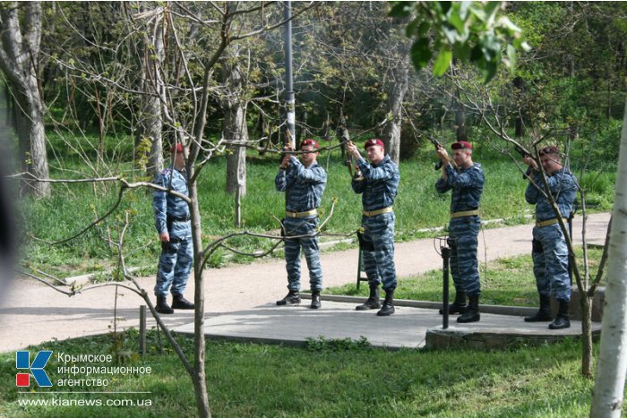 В Симферополе почтили память жертв Чернобыльской катастрофы