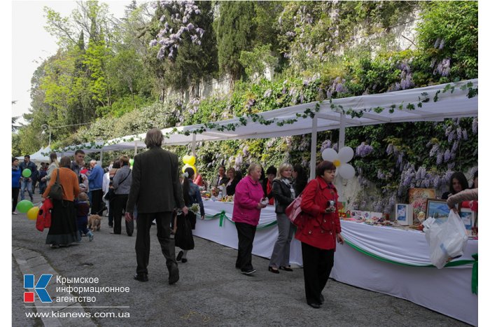 В Ливадии состоялся праздник «Белый цветок»