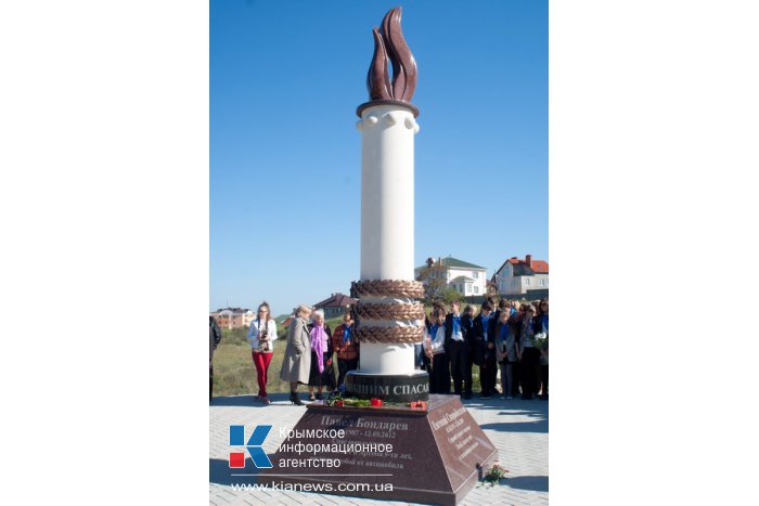 В Севастополе открыли памятник героям нашим дней
