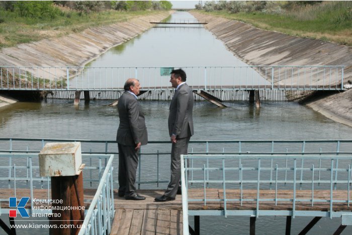 В Феодосийское водохранилище начали закачивать воду