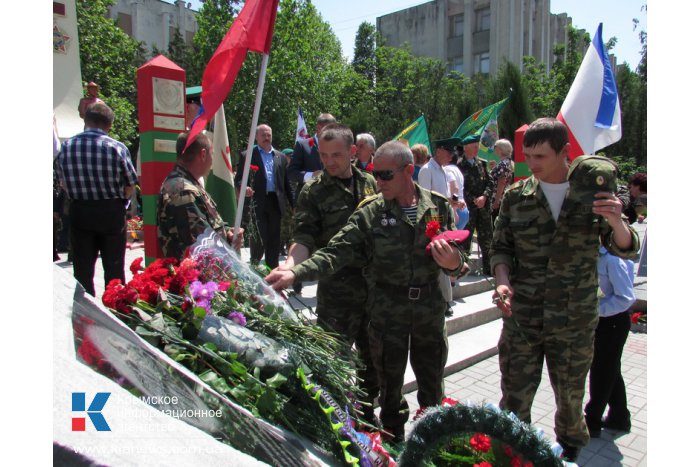 В Бахчисарае открыли памятник пограничникам, погибшим в Афганистане