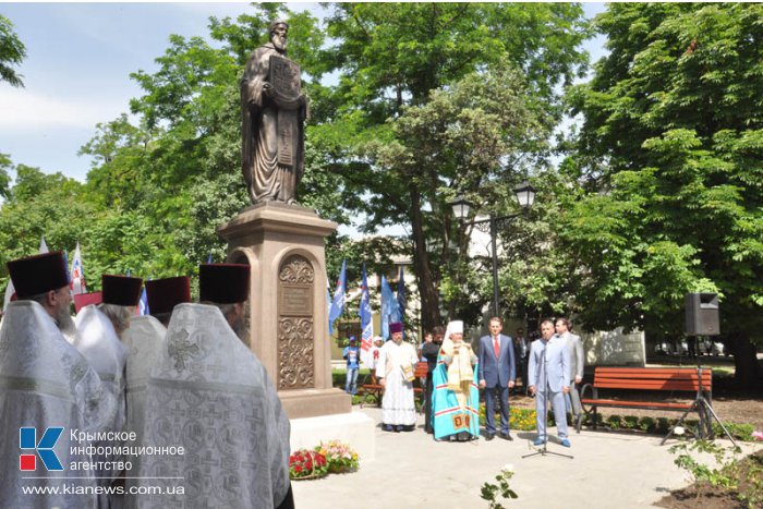 Глава Госдумы открыл в Симферополе памятник Сергию Радонежскому