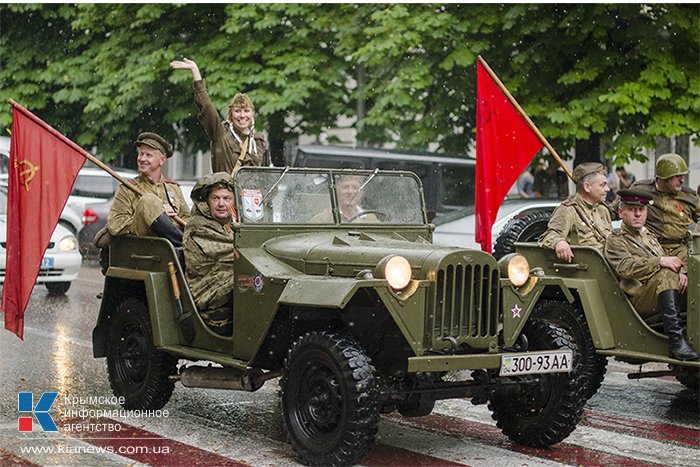 В Севастополе состоялся парад военно-исторических клубов
