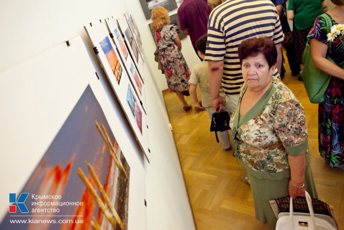 В Севастополе открылась выставка известного фотохудожника-пейзажиста