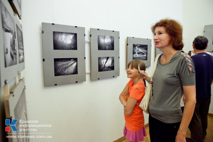В Севастополе открылась выставка известного фотохудожника-пейзажиста