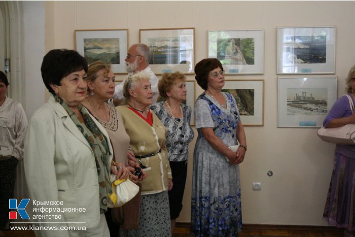 В Симферополе представили Крым глазами художников-сибиряков