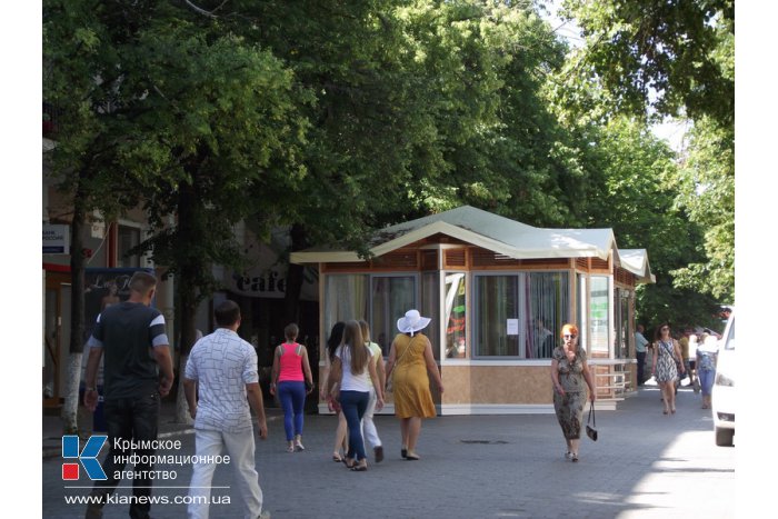 Симферопольская прокуратура оспорила размещение летней площадки на Пушкина