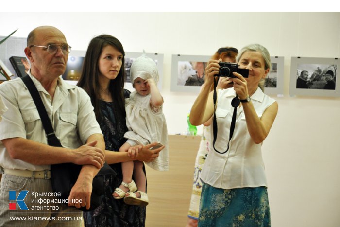 В День фотографа в Симферополе прошла фотовыставка