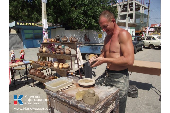 В Николаевке проходит фестиваль ремесленников