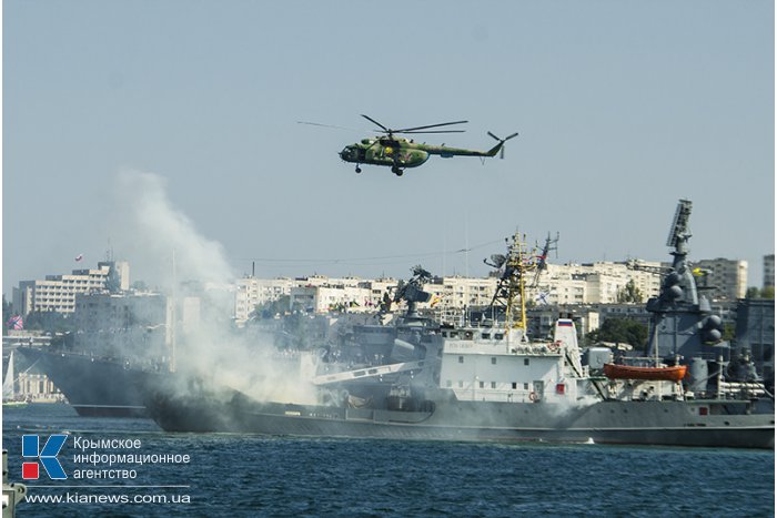 Севастополь торжественно отметил День Военно-морского флота России