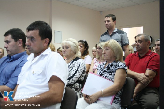Министр образования встретилась с родительскими комитетами Крыма