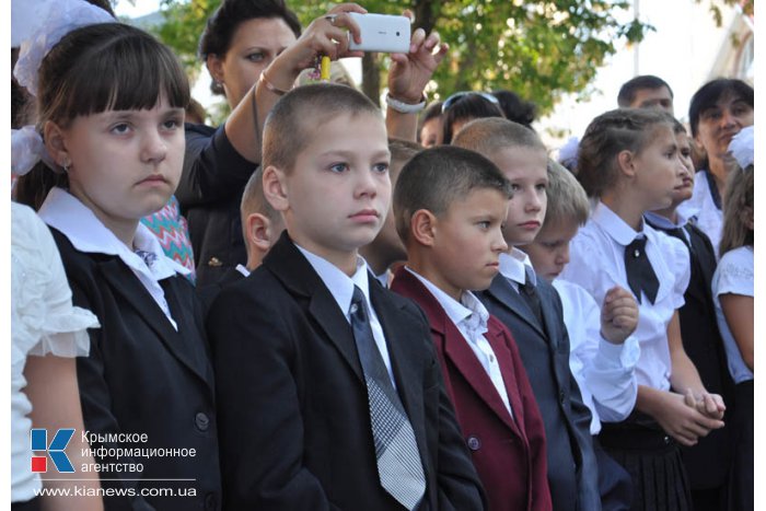 Глава Крыма поздравил школьников с Днем знаний