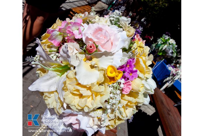 В Севастополе прошел карнавал цветов