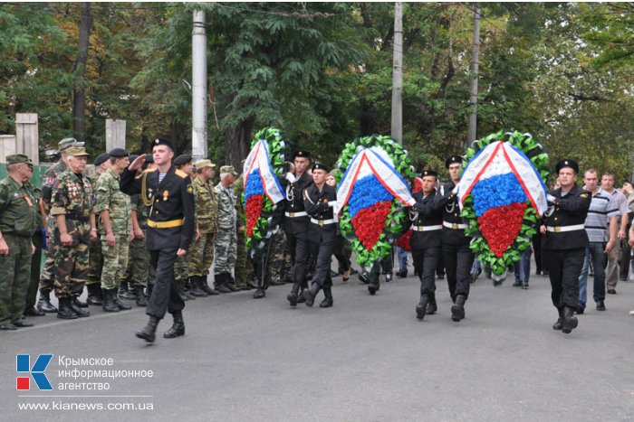 В Симферополе почтили память воинов, павших в Крымской войне