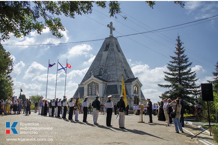 В Севастополе почтили память героев Крымской войны