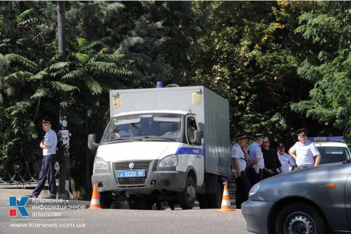 В Симферополе проводится обыск в здании меджлиса