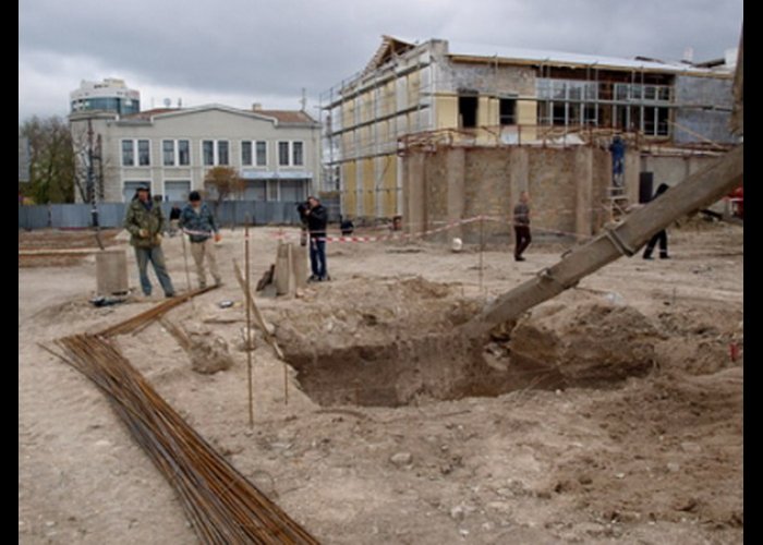 В сквере в центре Симферополя поставят фонтан