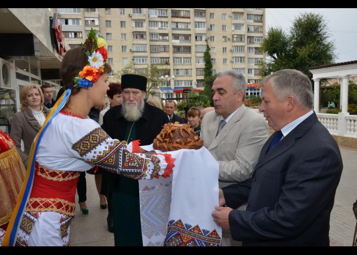 В Саках открылся Центр административных услуг