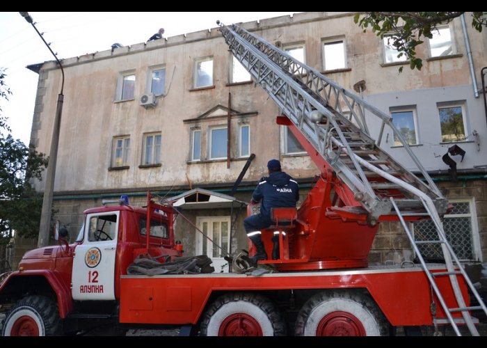 В Гаспре из-за пожара эвакуировали 65 человек