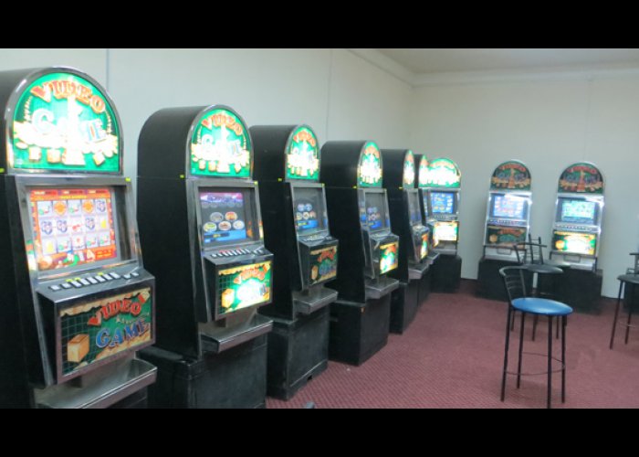 В Крыму накрыли подпольное казино с сотней игровых автоматов