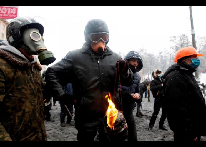 Противостояние в Киеве в фотографиях