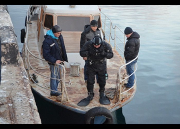 В Севастополе в море нашли тело неизвестного мужчины