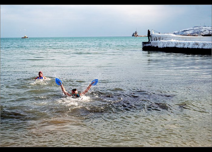 В Феодосии прошел первый Всеукраинский заплыв «моржей»
