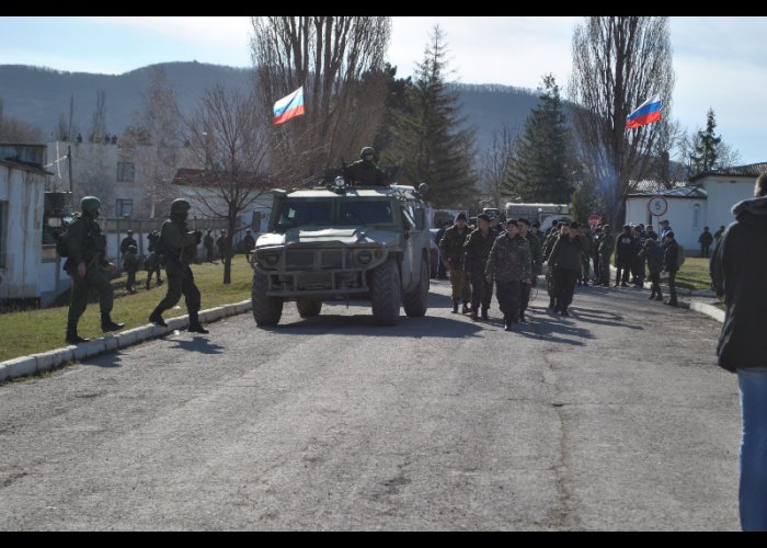 Военная часть в Перевальном заблокирована