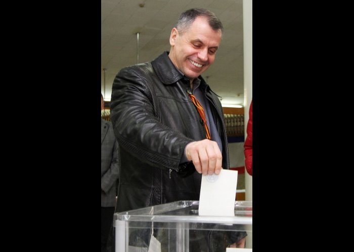 Глава парламента Крыма проголосовал на референдуме 