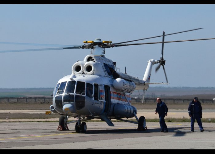 На дежурство в Крыму заступил вертолет Ми-8