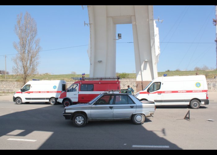 В Севастополе столкнулись два автомобиля