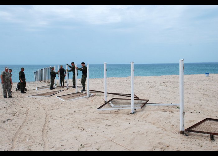Пляжи Евпатории освободили от незаконно установленных заборов