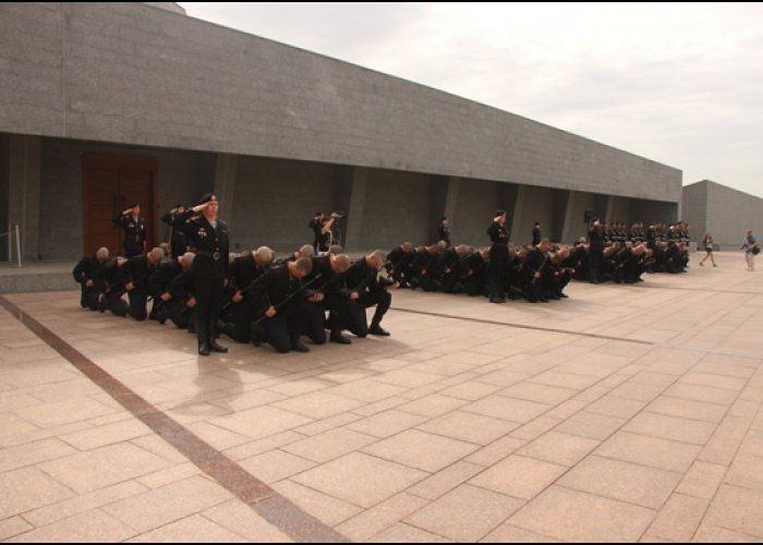В Севастополе морские пехотинцы весеннего призыва приняли присягу