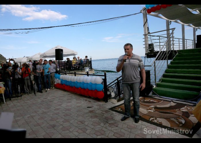 В Крыму встретили первого миллионного туриста 