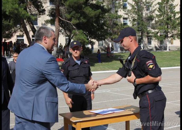 В Симферополе 80 военных приняли присягу